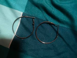 Earings