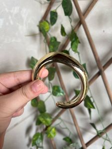 Pinteresty Chunky Dome Cuff