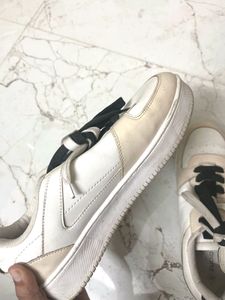 Casual Shoes