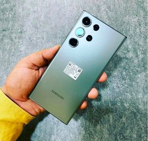 Samsong S23