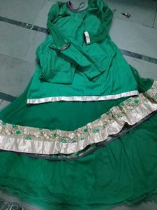 Gown Lehanga 💚