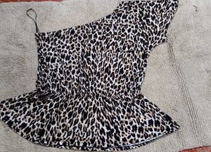 Very Comfortable With, Stylish Top