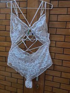 It's A Pretty  Net Bodysuit  In Imported  Premium