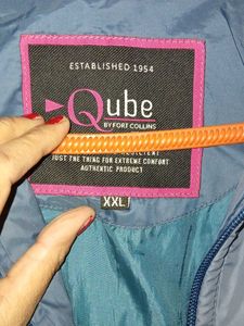 Qube Blue Puffer Jacket - Size XXL