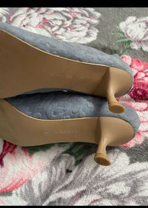 Grey Heels