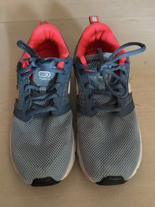 Decathlon Sneakers