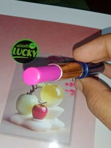 LYRRA lipstick