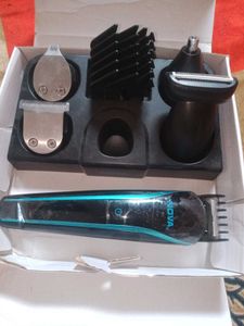 Nova Men's Grooming Kit