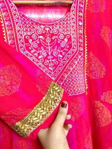 Beautifull round kurti♥️