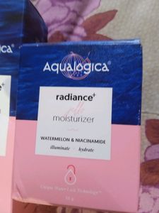 Aqualogica Cream And Sunscreen