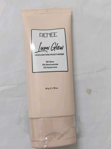 RENEE Lumi Glow Highlighting Moisturizer