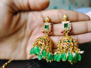 Necklace set