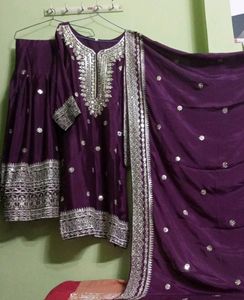 New/Unused Heavy Embroidered Sharara Set