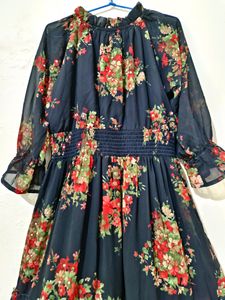 Black Floral Gown 🖤🌹