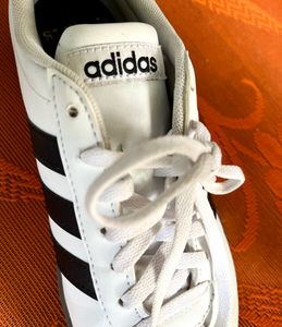 Adidas Samba Inspired VL Court Shoes 🤍