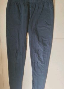 Basic Blackish Blue Leggings From Zudio