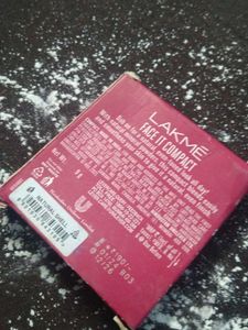 Lakme Face It Compact