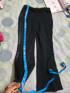 Black Flare Pant for 4-6 year girl with sequence