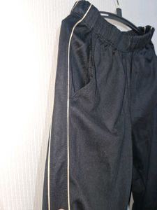 YONEX JOGGERS
