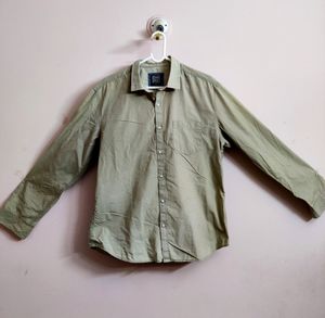 men's classic khaki colour shirt
