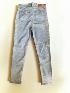Light Wash Denim Jeans