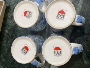 Floral Ceramic Mugs - Set of 4 with tray