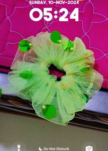 combo of 5 scrunchies
