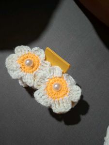 Daisy Crochet Hair Clips
