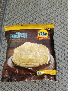 mathiya gujurati femous food papad