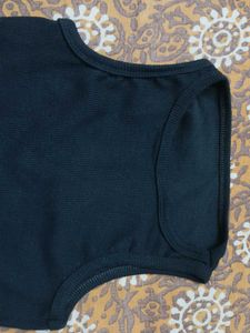 Black Sleeveless Ribbed Tank Top