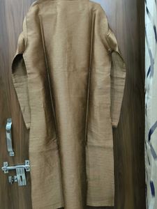 Red and Golden Kurta Pant stalk se