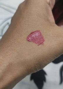 HUDA beauty liquid lipstick