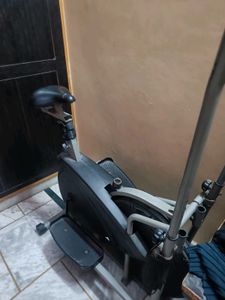 Cross Trainer