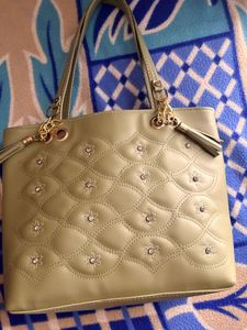 Elegant Olive Green Handbag