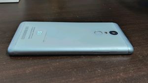 Xiaomi Redmi Note 3 (Broken &amp; Dead)
