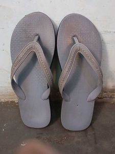 Gray Flip-Flops Relaxo for slippers