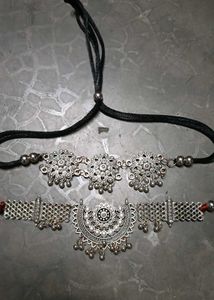 Pack Of 24 Jwellery And Earings Set...