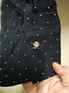 Stylish Black Patterned Jacket 10/10