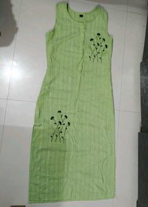 Slim Green Kurti