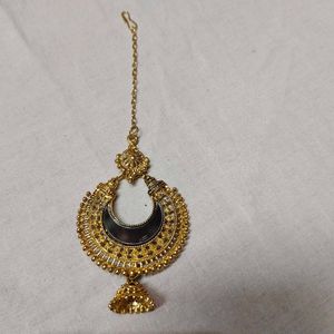 Gold Tone Indian Jewelry Set 💛