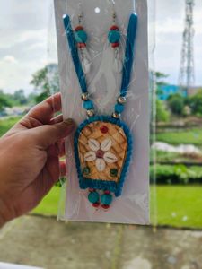 New Unique Necklace Crafted Jewellery