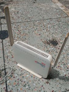 Airtel Xtream Fiber Wifi Router Used 6months Only