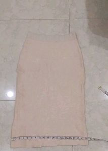 Elegant Beige Skirt 28-32