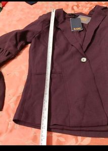 Women&#39;s Violet Blazer With Cute Ruffle Sleeves