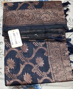 Elegant Navy &amp; Gold Banarasi Saree