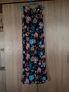 Max jump suit