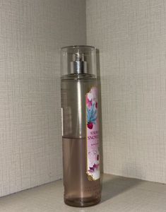 Bath &amp; Body Works Strawberry Snowflakes Fine Fragr