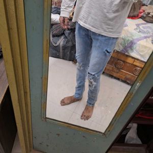 Light Blue Damaged Stylish Look Jeans For Men