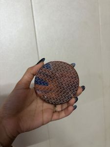 kay Beauty powder blush