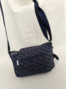 Kipling Authentic